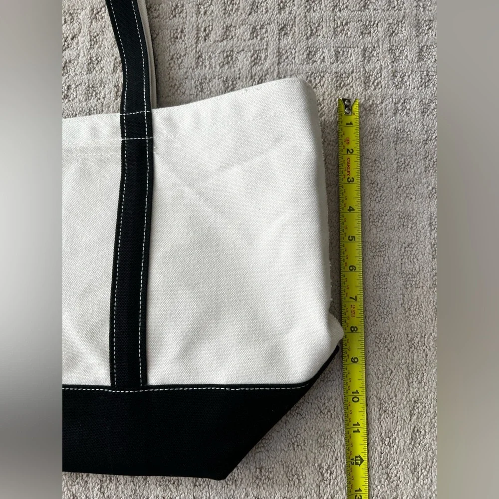 Baggu Medium Black Boat Tote - Picture 4 of 5